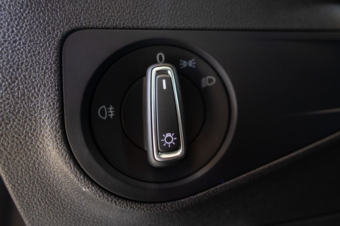 فولكس واجن تيجوان Volkswagen Tiguan 2021 GCC under Warranty with Flexible Down-Payment.