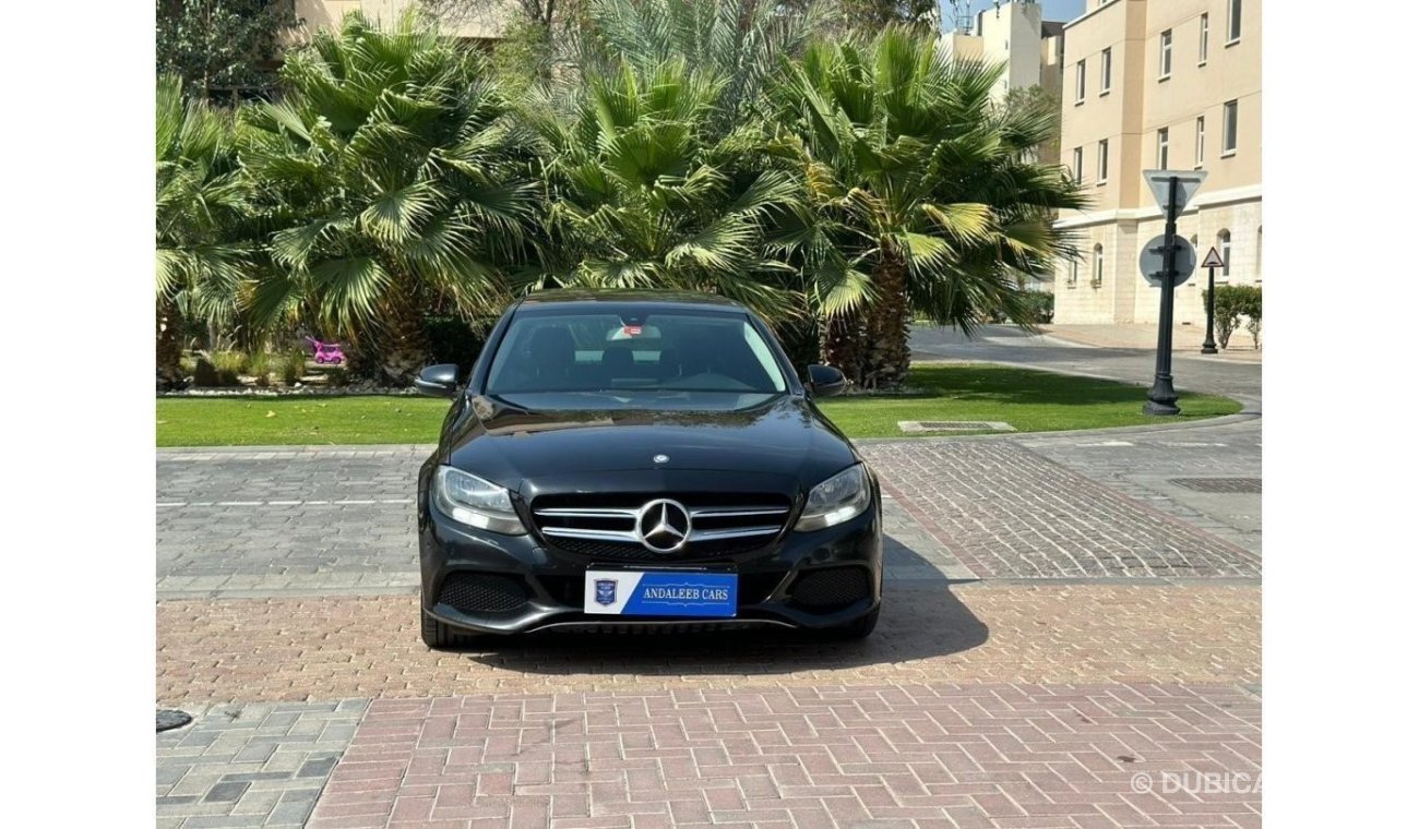 Mercedes-Benz C200 1320 P.M || MERCEDES C200 || 2.0L V4 ll ORGINIAL PAINT ll 0% DP ll GCC || PREFECT CONDITION