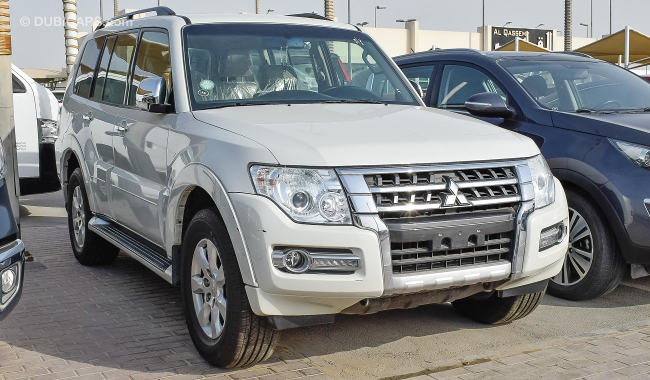 Mitsubishi Pajero GLS V6