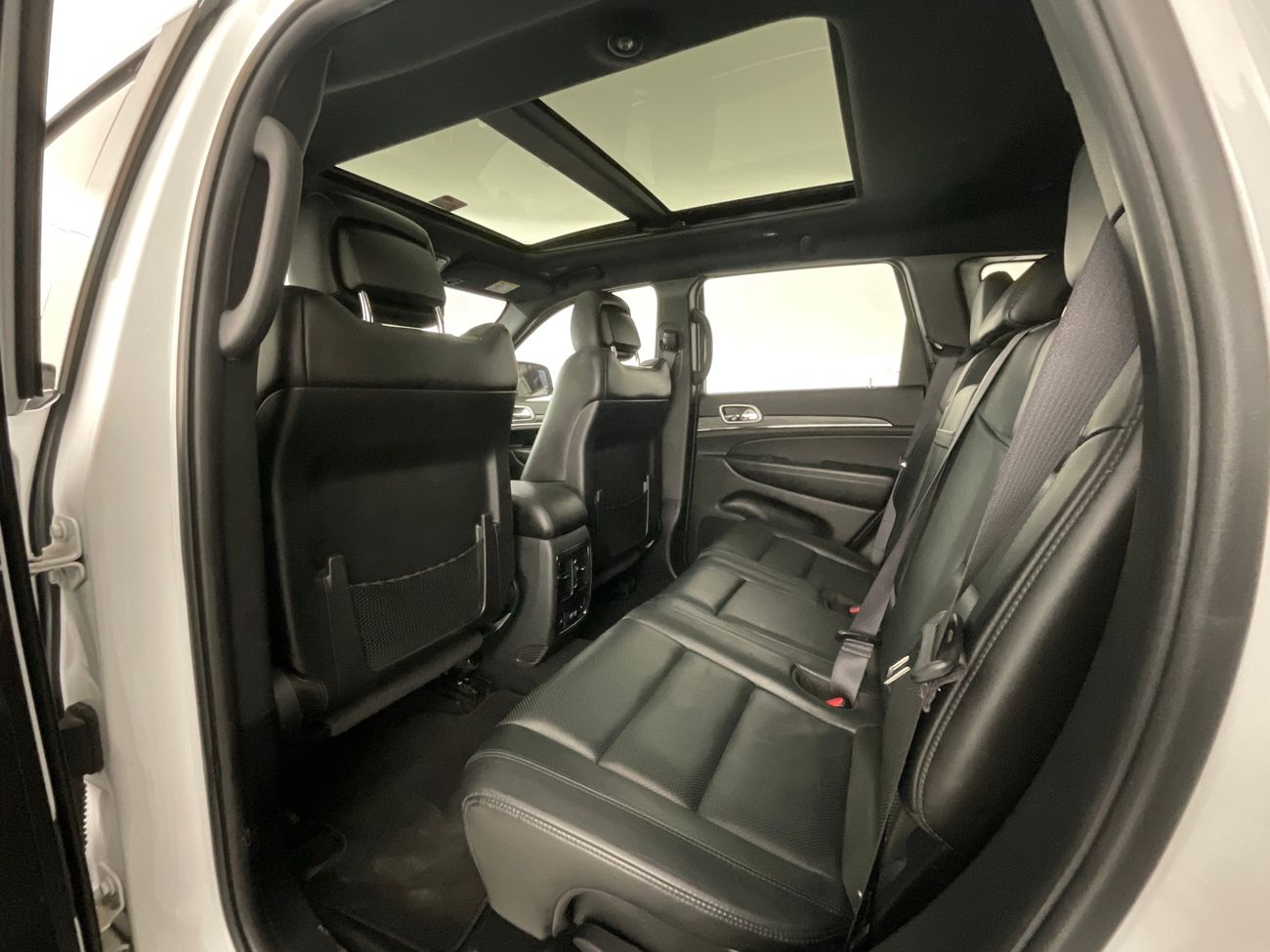 Jeep Grand Cherokee Limited | Guaranteed Warranty | 0 Down Payment