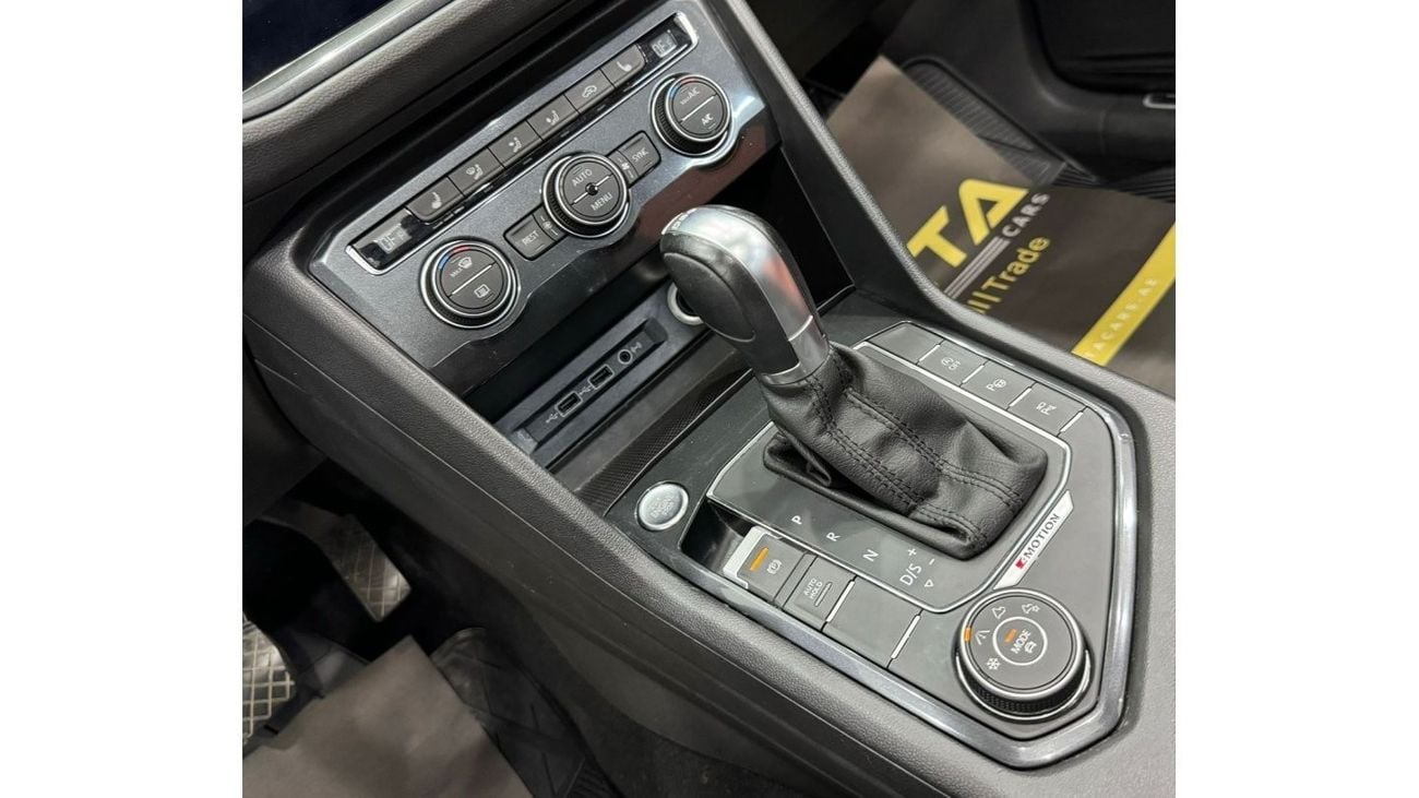 Volkswagen Tiguan 2018 Volkswagen Tiguan SEL 4MOTION, Warranty, Full Service History, Low Kms, Excellent Condition,GCC