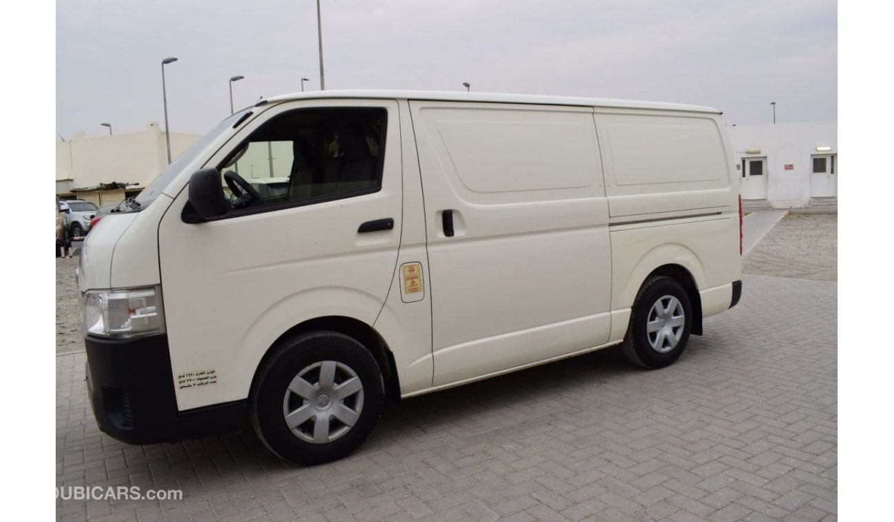 Toyota Hiace GL - Standard Roof Toyota Hiace Std roof delivery van, model:2016. Free of accident