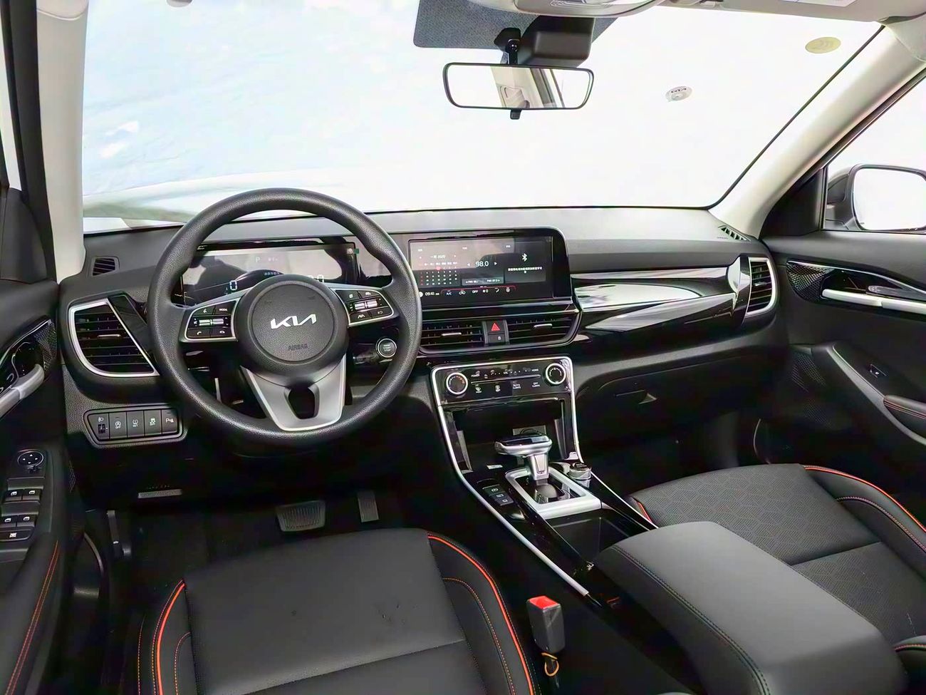 Kia Seltos 1.5L CVT Luxury edition