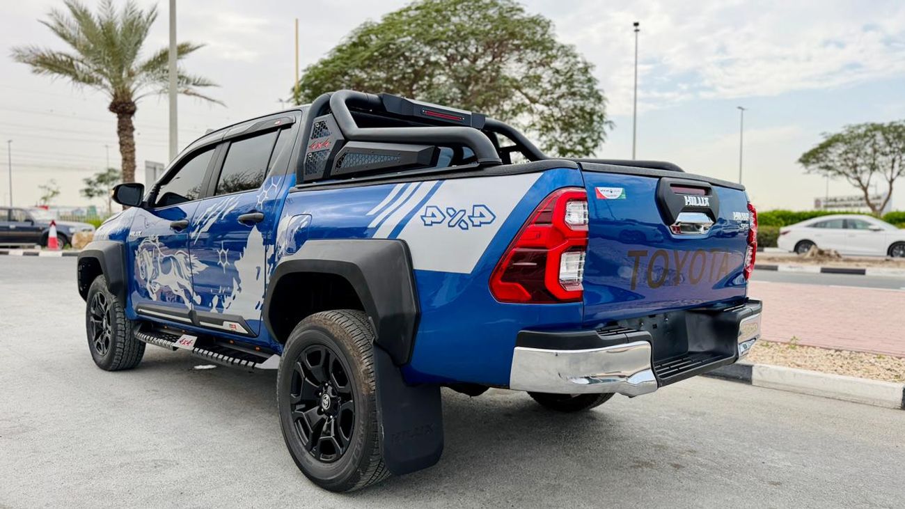 تويوتا هيلوكس -