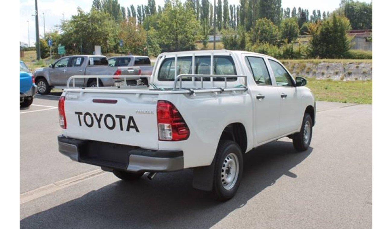 Toyota Hilux 3.0L Basic Option Manual transmission