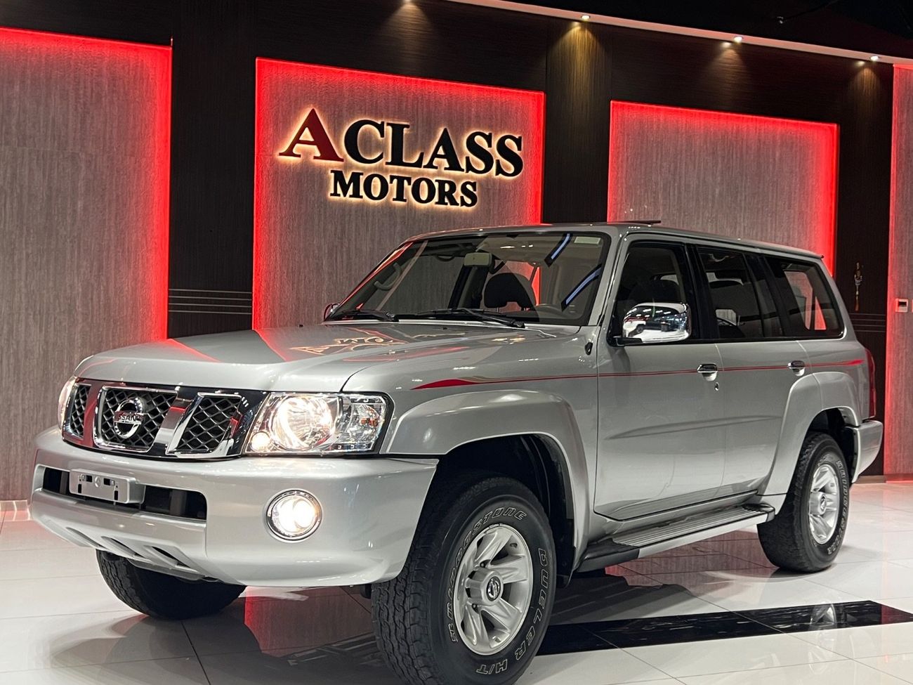 نيسان باترول سفاري Safari 4.8L A/T