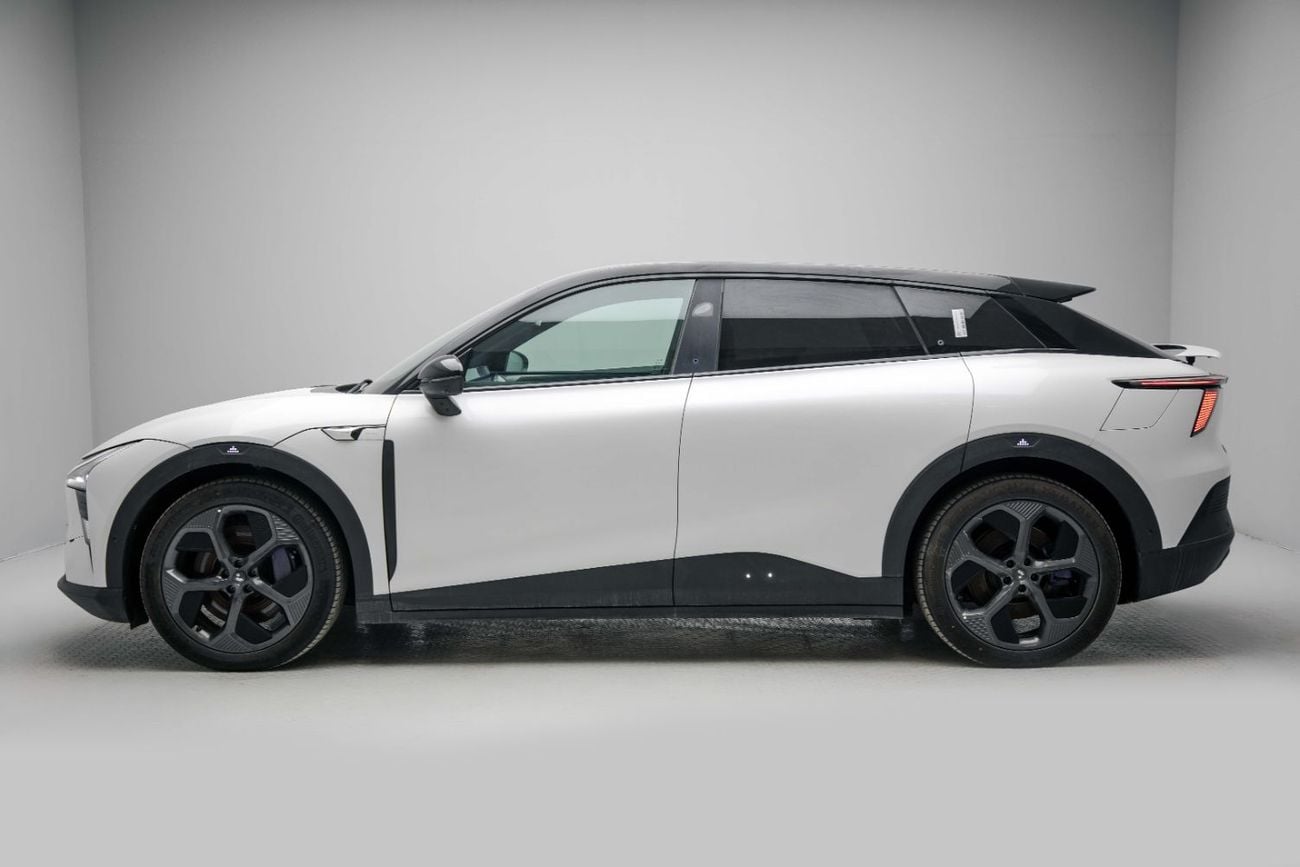 جيدو 1 Max Performance EV - White Inside White | Export Only