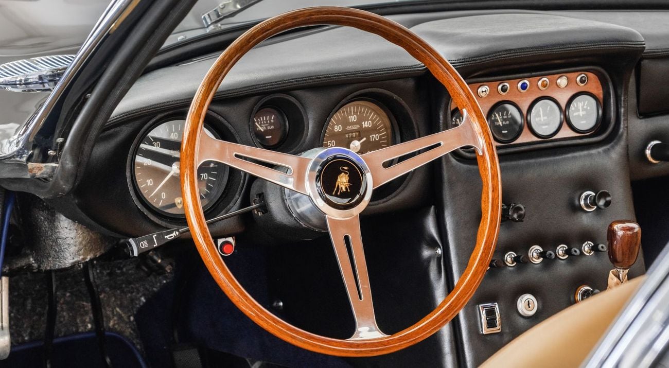 Lamborghini 400 GT 2+2