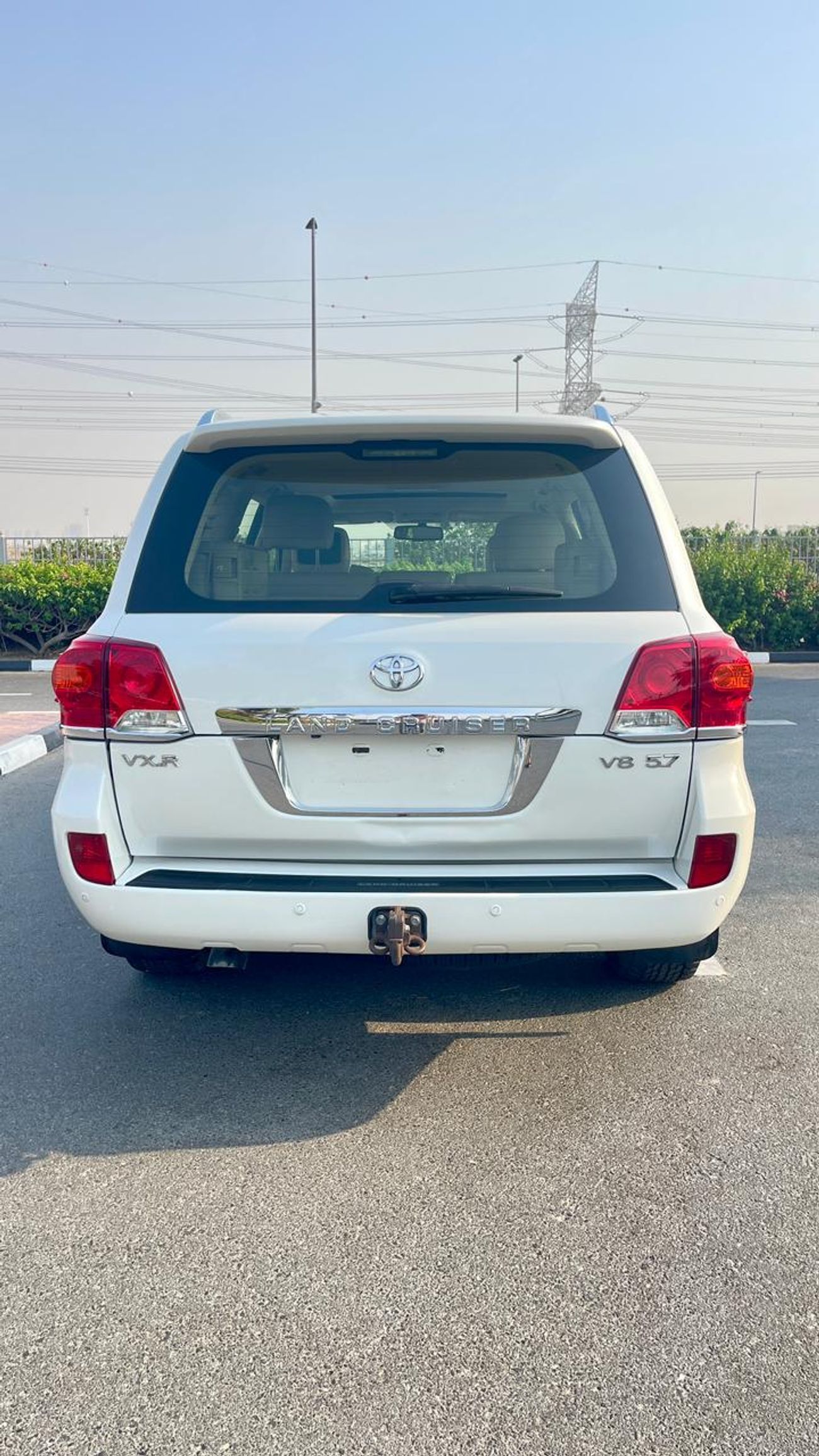 تويوتا لاند كروزر VXR 5.7L AWD