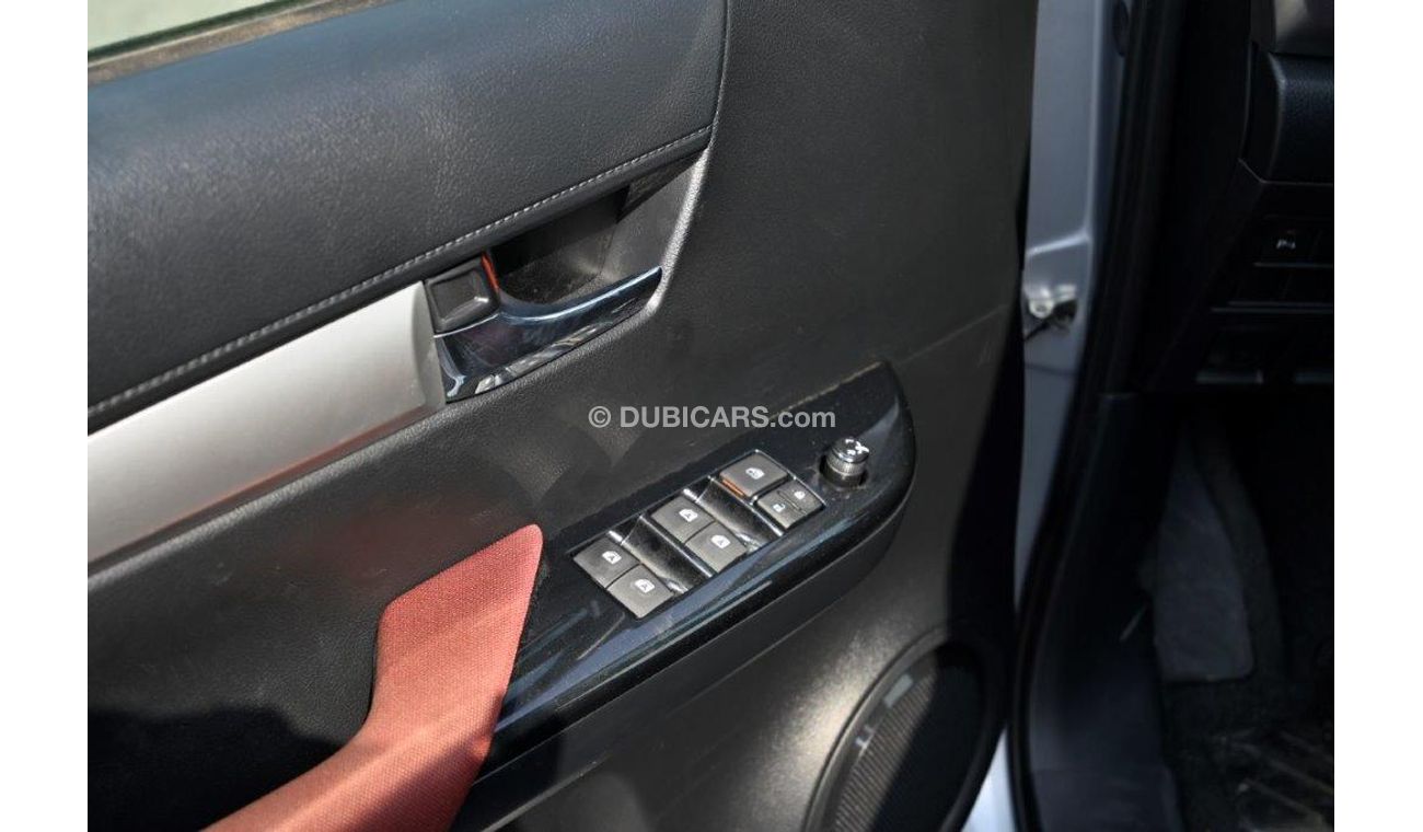 Toyota Hilux Double Cab Pickup  S-glx 2.4l Diesel 4x4 Automatic