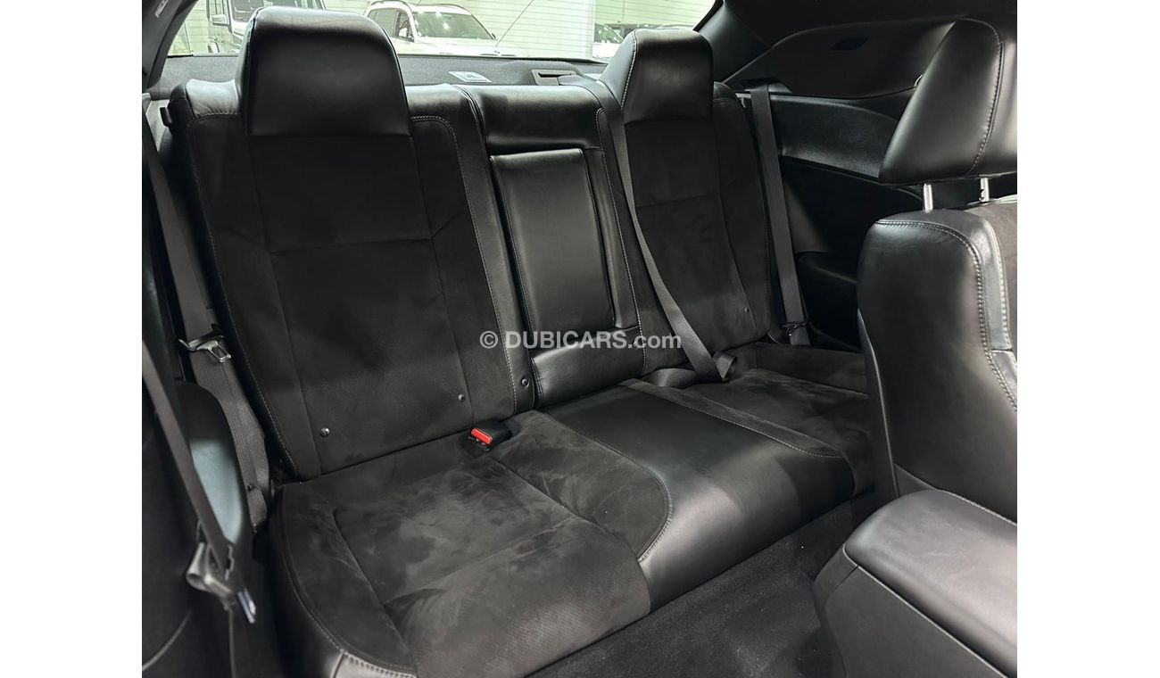 Dodge Challenger 2019 Dodge Challenger R/T 5.7 V8 Hemi, Warranty, Full Service History, Low Kms, GCC