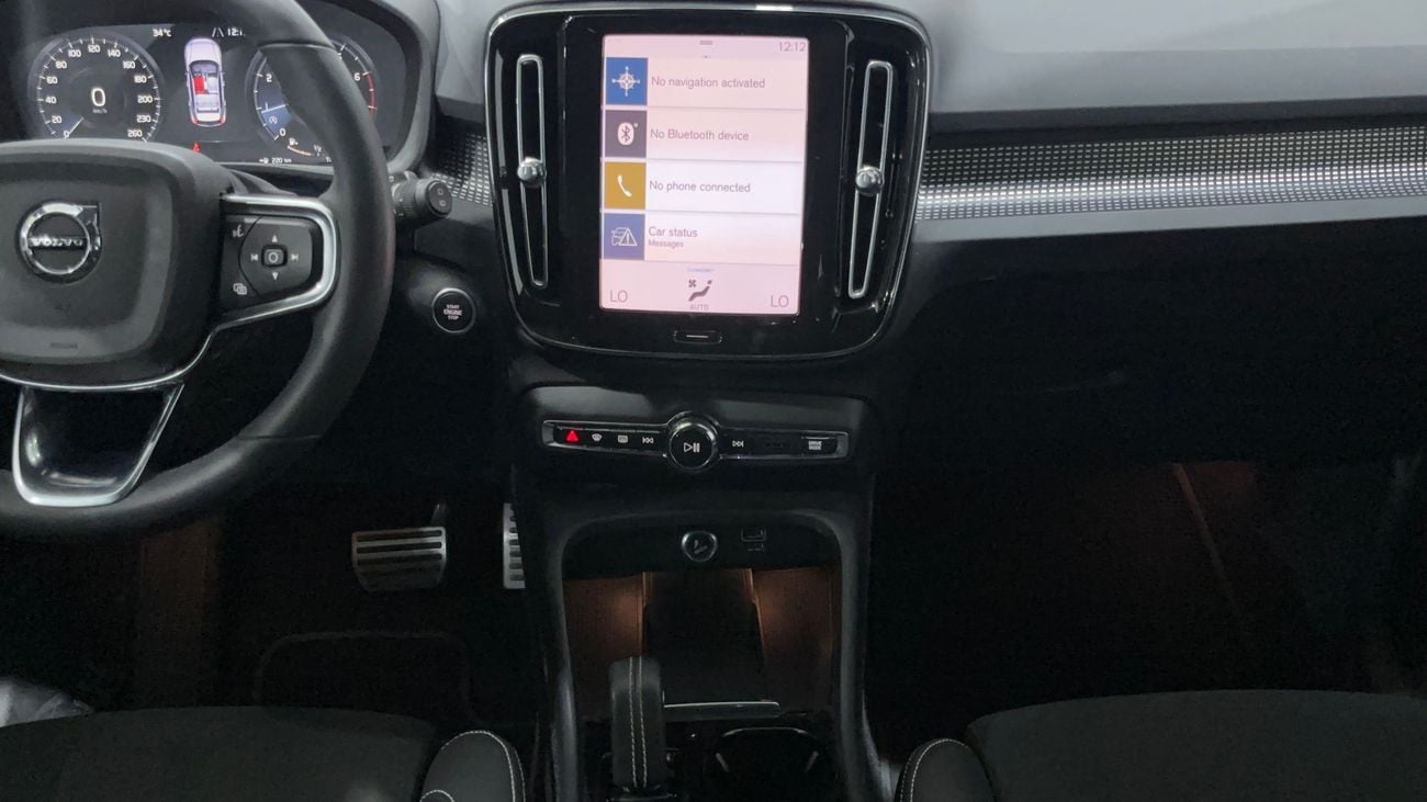 Volvo XC40 2022 T4 R DESIGN | AED 1110/Month | 0 DP | 30 Day Return | Warranty | Service History