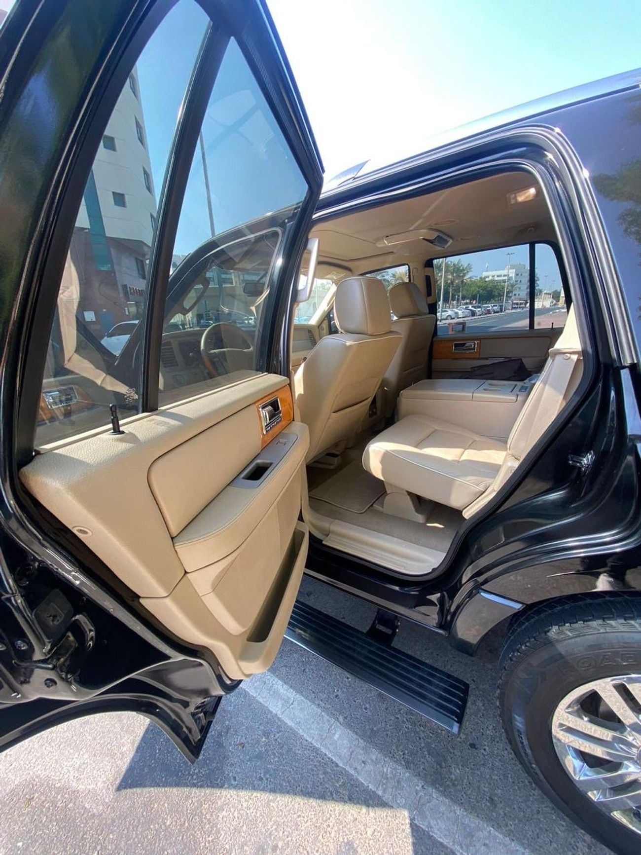 Lincoln Navigator