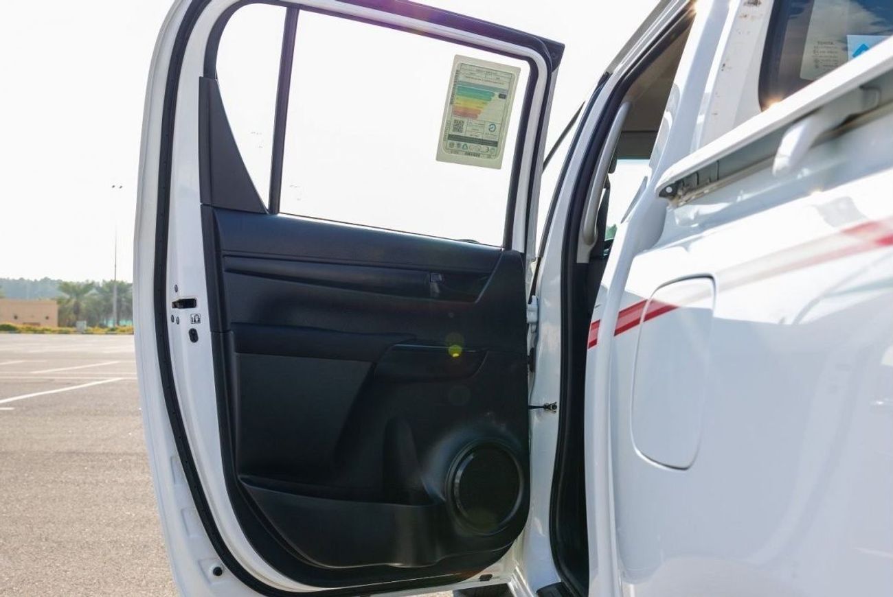 تويوتا هيلوكس DLX 2023 Double Cabin Pick Up 2.4L Diesel - M/T - GCC - Like New Condition - Book Now
