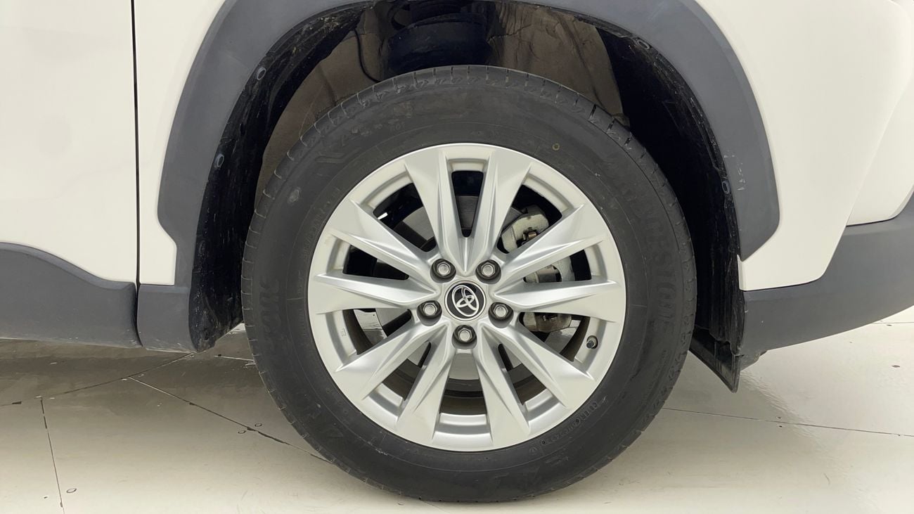 تويوتا كورولا GLI 1.8 | بدون دفعة مقدمة | اختبار قيادة مجاني للمنزل