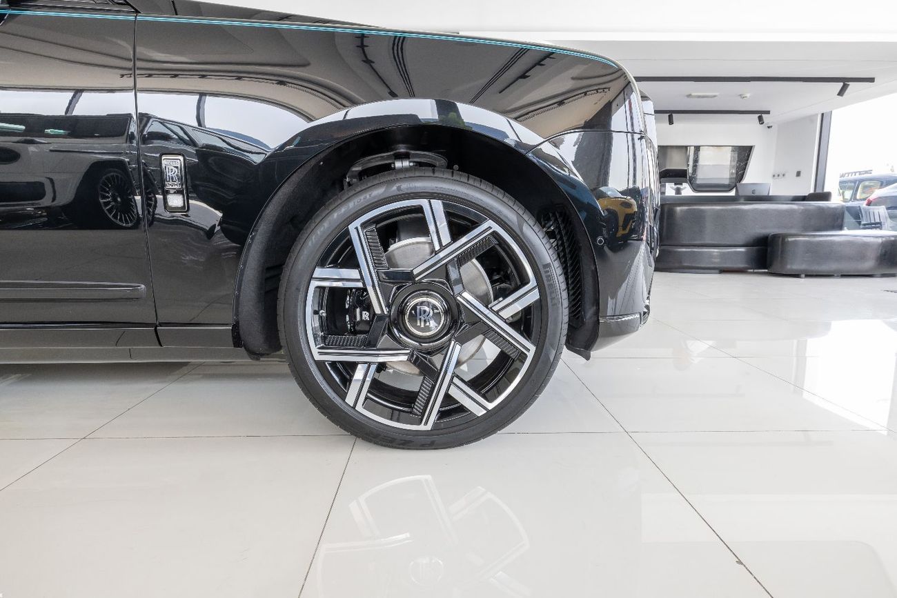 رولز رويس كولينان Rolls Royce Cullinan Black Badge | 2025