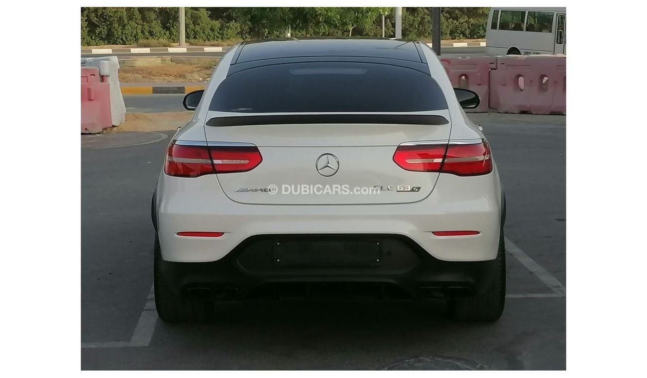 مرسيدس بنز GLC 63