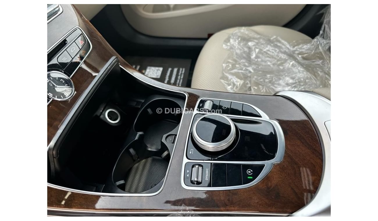 Mercedes-Benz C 300 Luxury