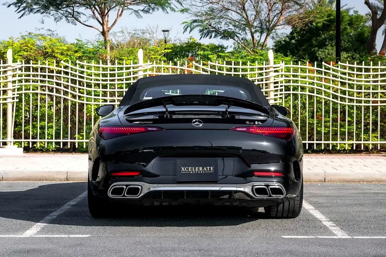 مرسيدس بنز SL 63 AMG Mercedes-AMG SL63 Roadster | 2 Years Warranty + Service Contract