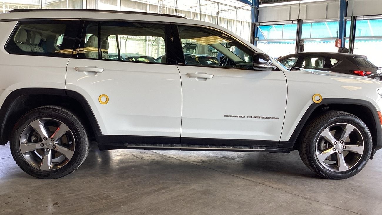 جيب جراند شيروكي 3.6 L LIMITED PLUS 3 ROW 4WD AUTO | شامل الضمان | 0 ﺪﻔﻋﺓ ﺃﻮﻟﻯ