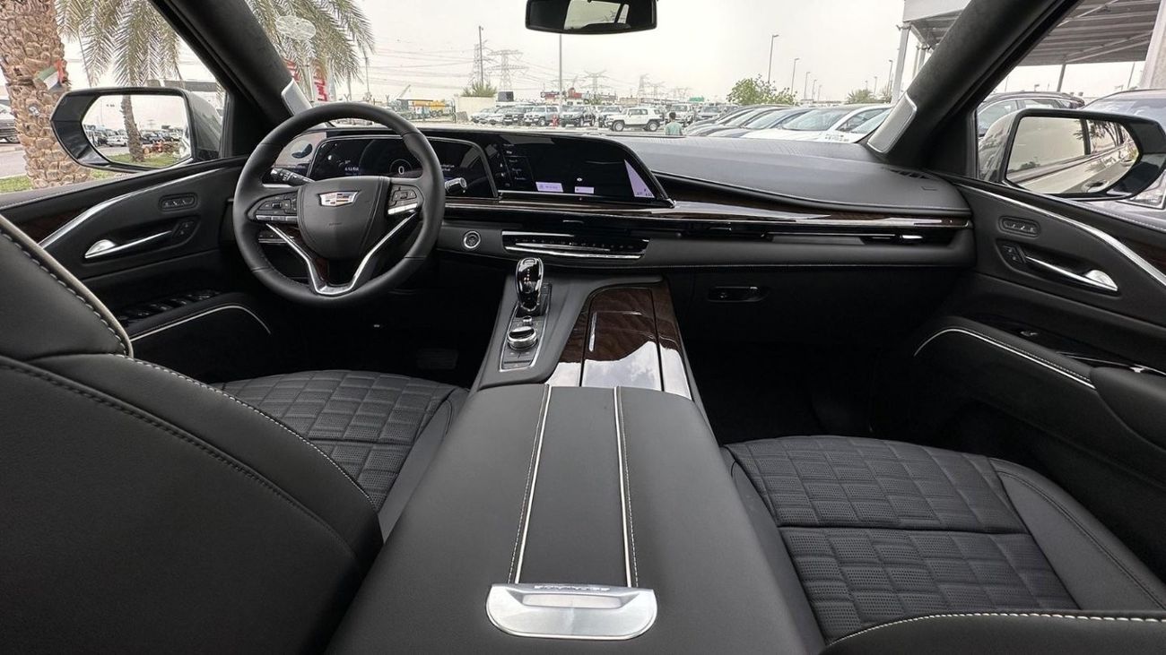 كاديلاك إسكالاد Sport Platinum 6.2L V8 For Export