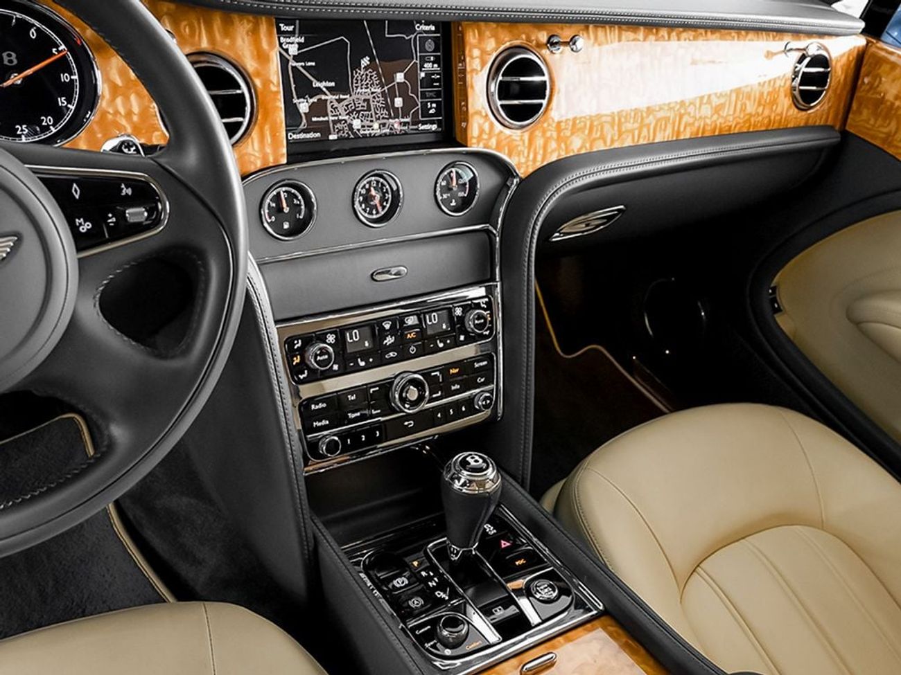 Bentley Mulsanne 2016 Bentley Mulsanne / European Spec