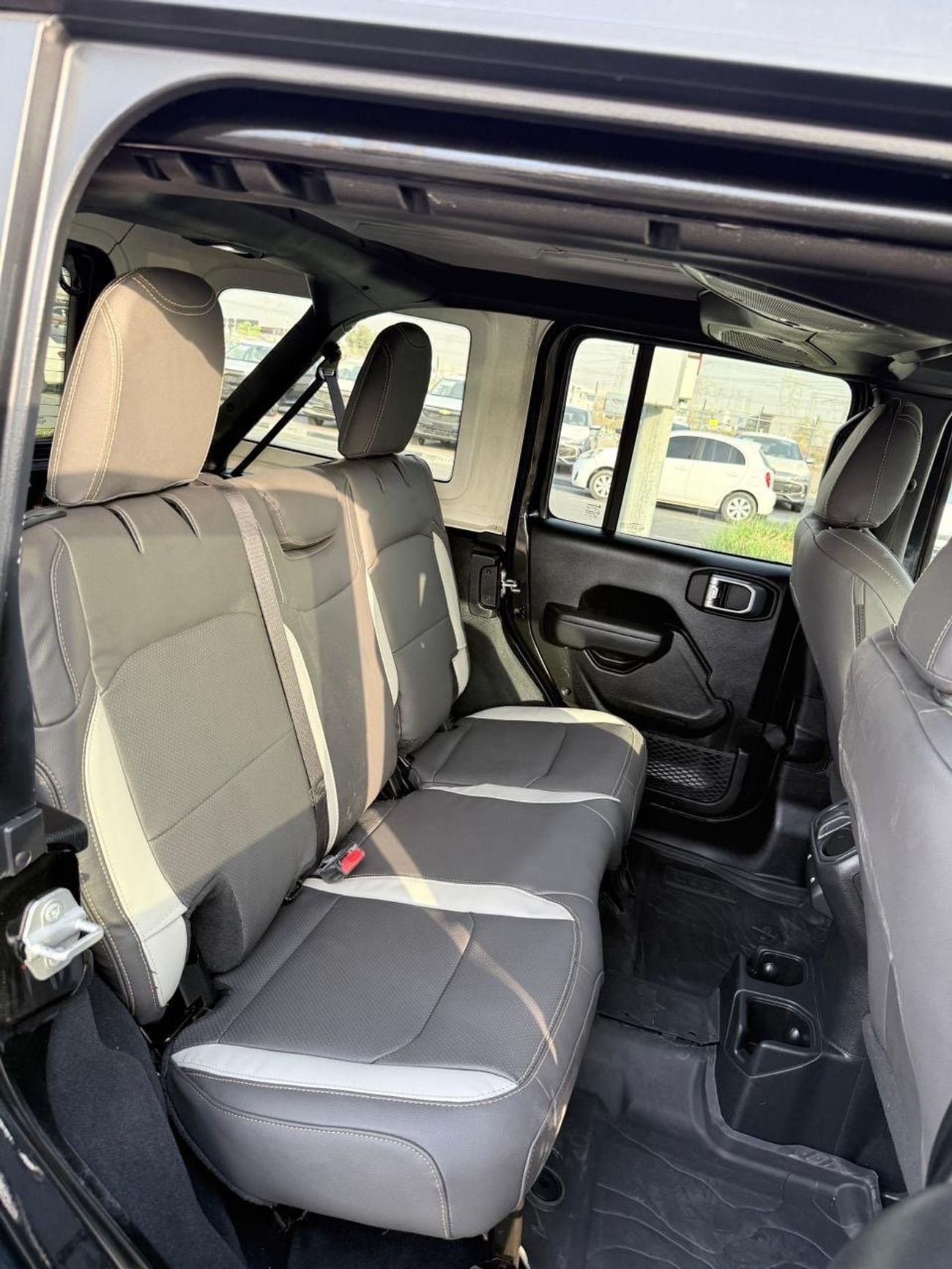 Jeep Wrangler RUBICON SPORT full option
