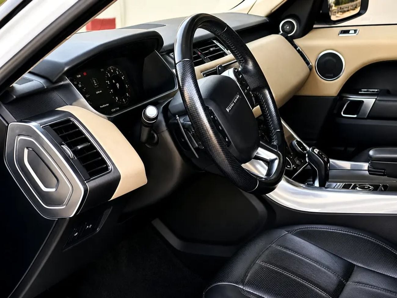 لاند روفر رينج روفر سبورت 1,504P.M | HSE Supercharged GCC Specs