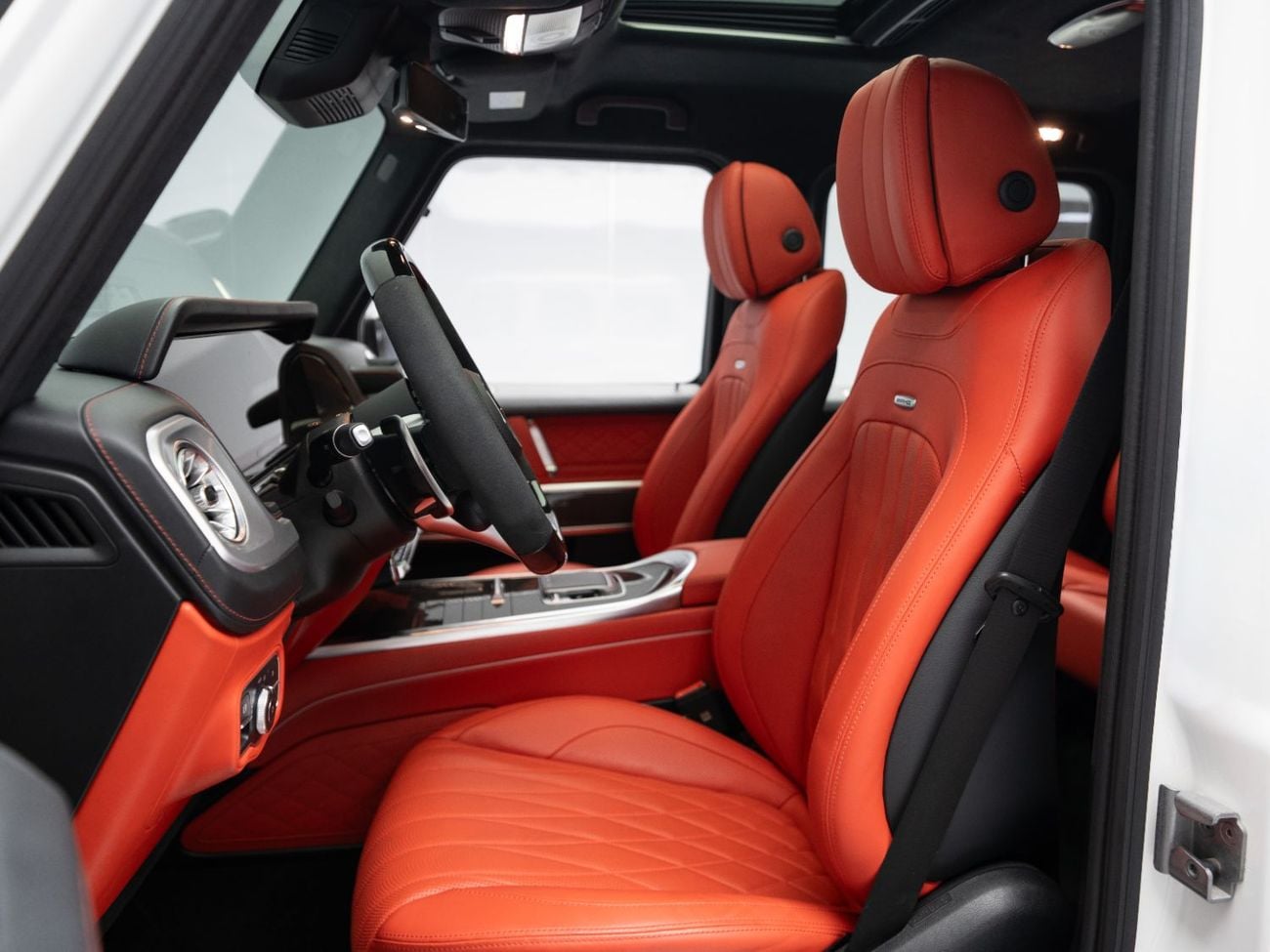 مرسيدس بنز G 63 AMG STANDARD BUY NOW, PAY 2027 | THE BLACKLINE STANDARD | 2030 Mercedes Warranty + Service Contract, GCC