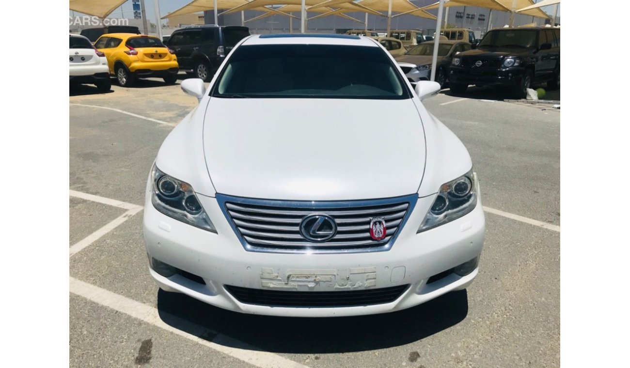 Lexus LS460 كلين تايتل