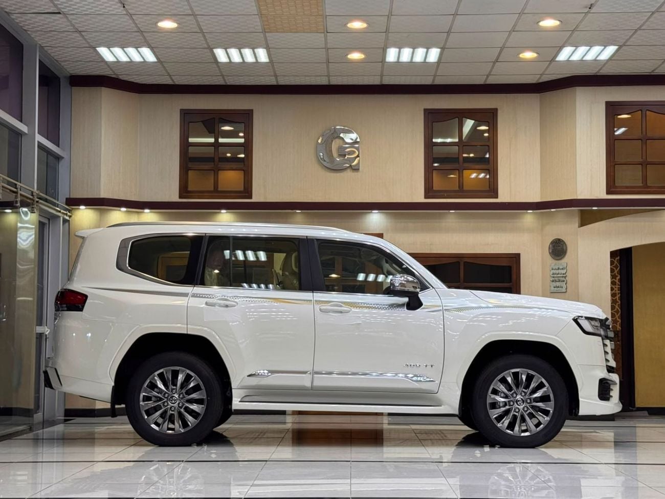 Toyota Land Cruiser VXR