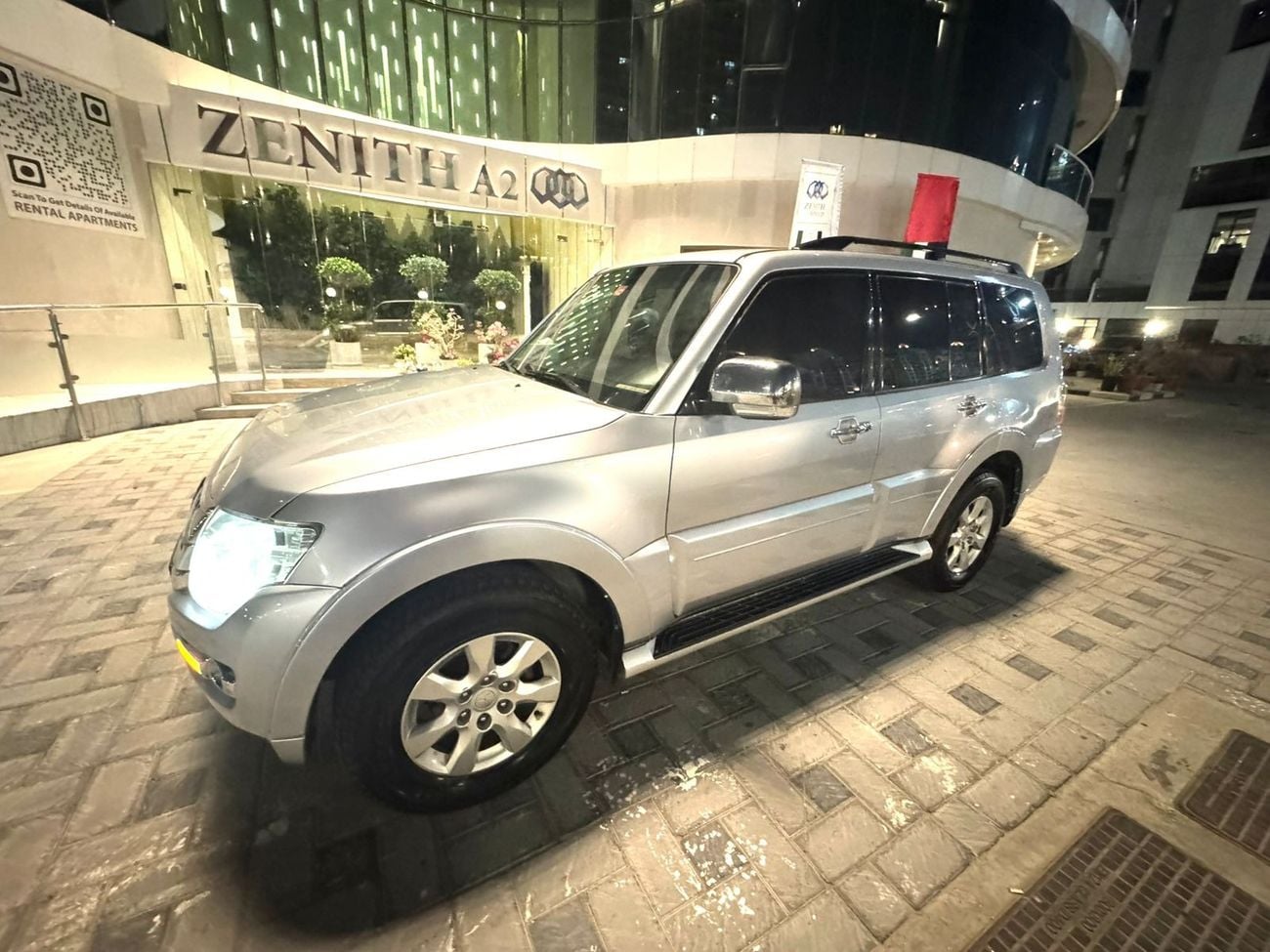ميتسوبيشي باجيرو GLS Mid 3.0L (177 HP)