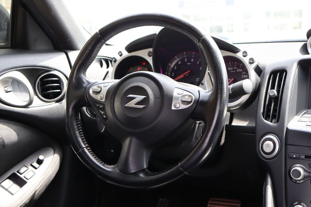 Nissan 370Z Sport 3.7L Nissan 370z / 2019 / GCC / Free Accident / First Owner /