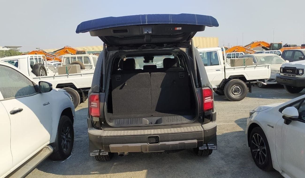 تويوتا برادو PRADO ADVENTURE 2.4L TURBO PETROL V4 | 2024 | 0 KM | 03 YEARS WARRANTY