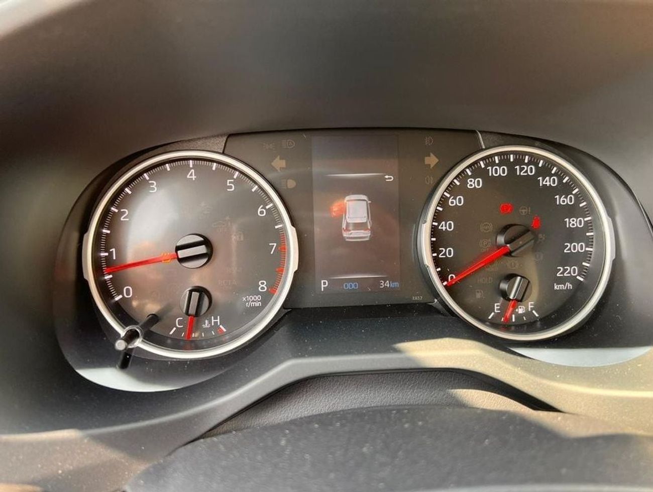 تويوتا راف ٤ 2.5L AWD XLE G PETROL AUTOMATIC TRANSMISSION