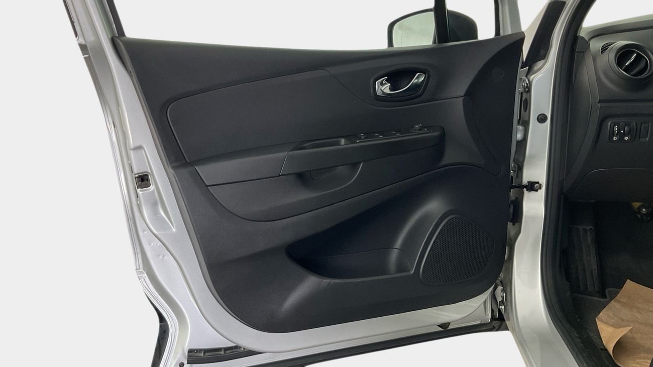 Renault Captur PE | Guaranteed Warranty | 0 Down Payment