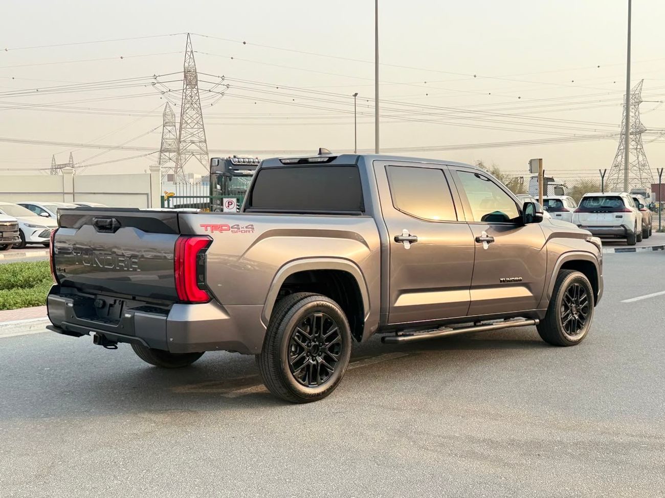 Toyota Tundra CREWMAX TRD SR5 4x4 drive 3.4L