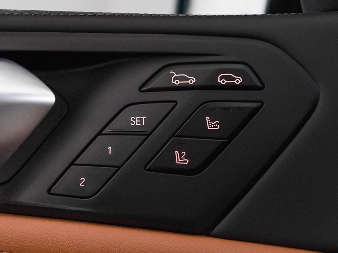 بي أم دبليو X6 M50i 4.4L