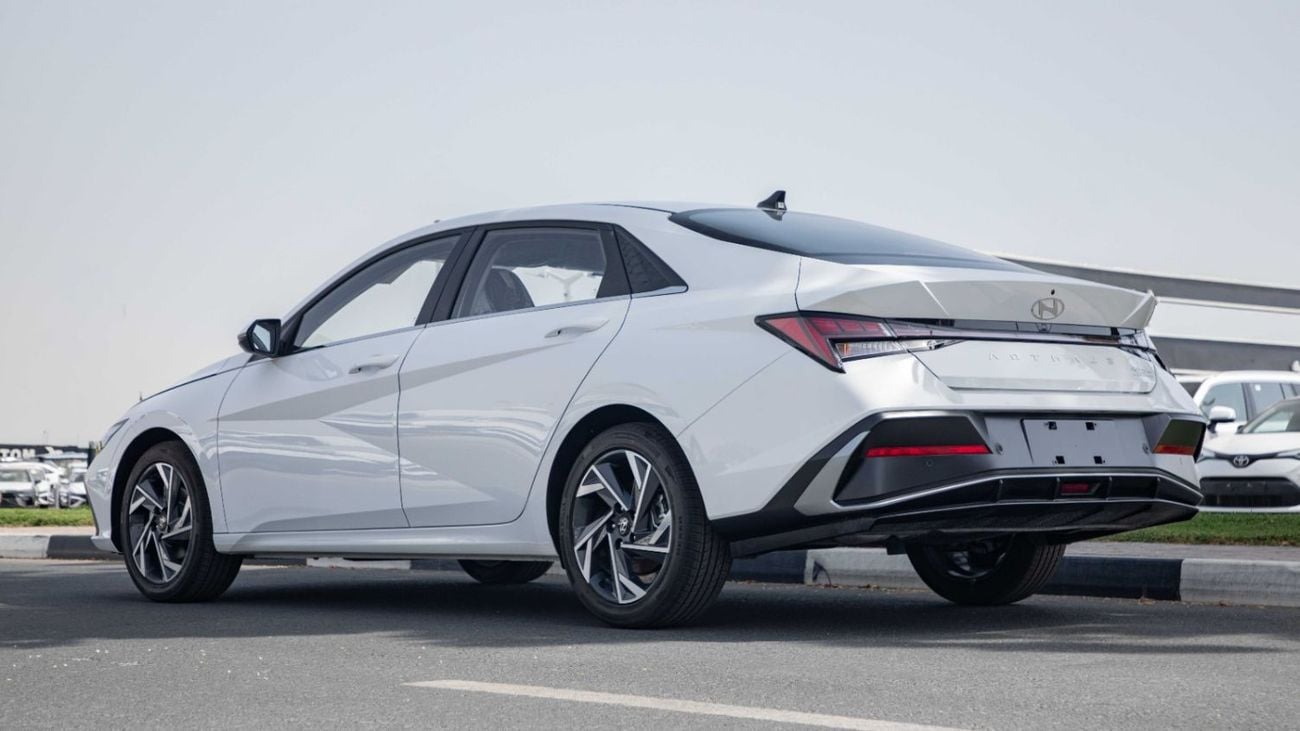هيونداي إلانترا 1.5L Premium | 2025 | For Local Registration +10%
