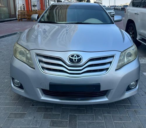 تويوتا كامري GLX