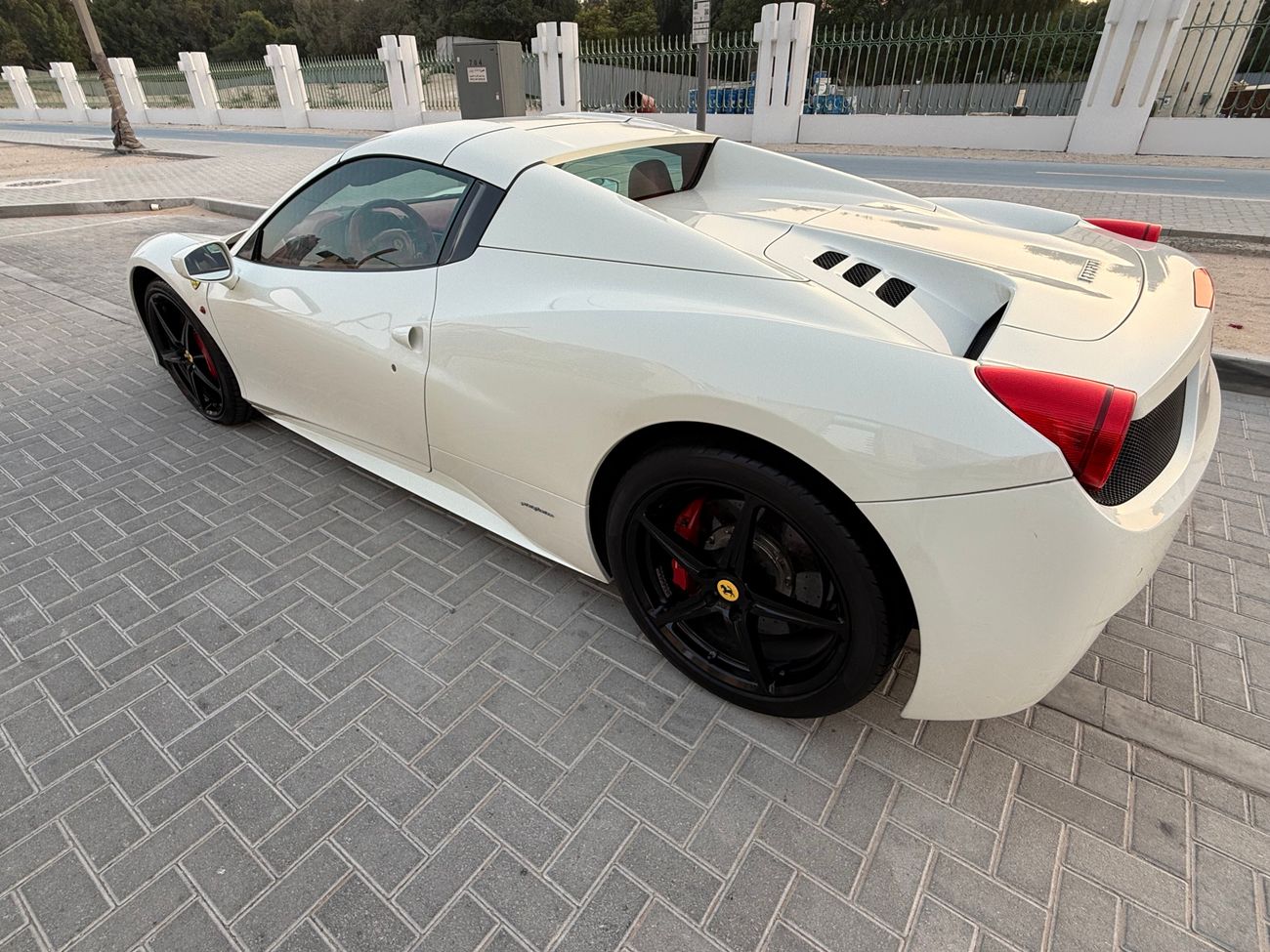فيراري 458 سبايدر standard