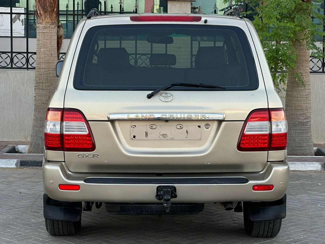 Toyota Land Cruiser تويوتا لاندكروزر GXR V6 خليجي 2004