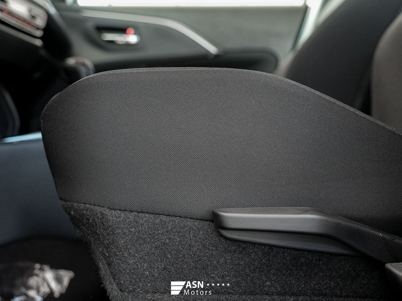 Suzuki Swift GLX 1.2L (Export Price)