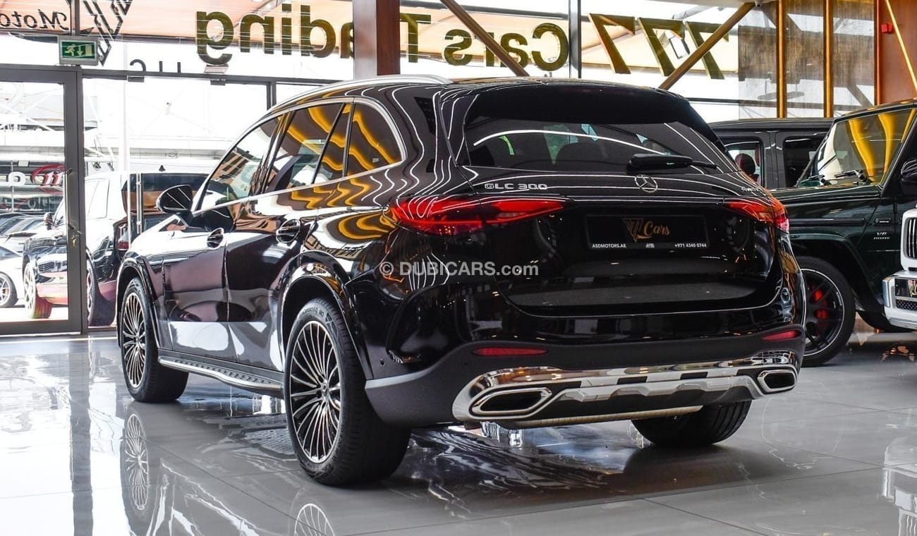Mercedes-Benz GLC 300 MERCEDES BENZ GLC 300 | 2.0L 4CYL 4MATIC | 2024