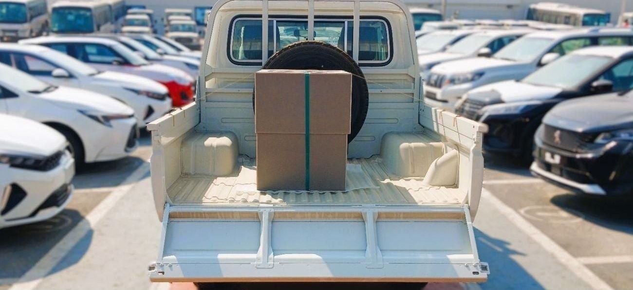 Toyota Land Cruiser Pick Up Toyota LC79 DC 4.2L Diesel Manual with Difflock 2025YM