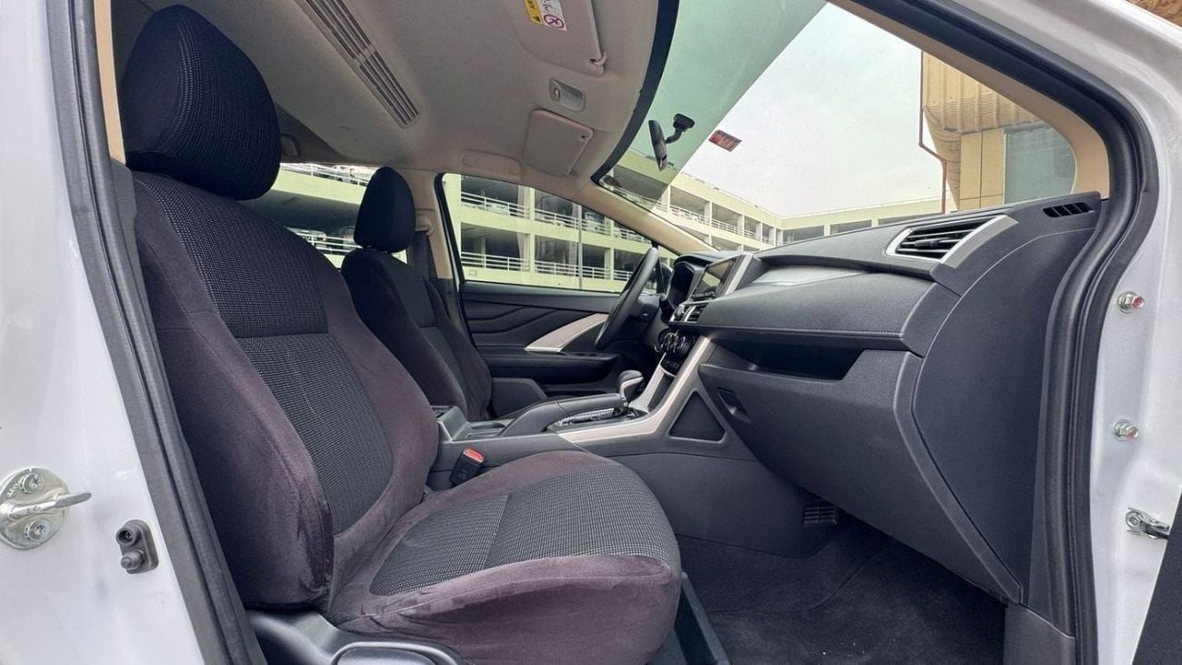 Mitsubishi Xpander Mid 1.5L