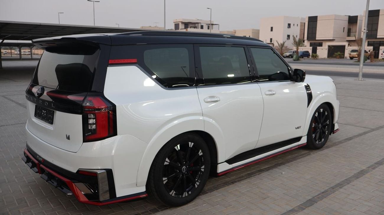 Nissan Patrol NISMO Warranty from Al Masood for 5 years with open mileage . original Paint . Super Clean Premium Edition