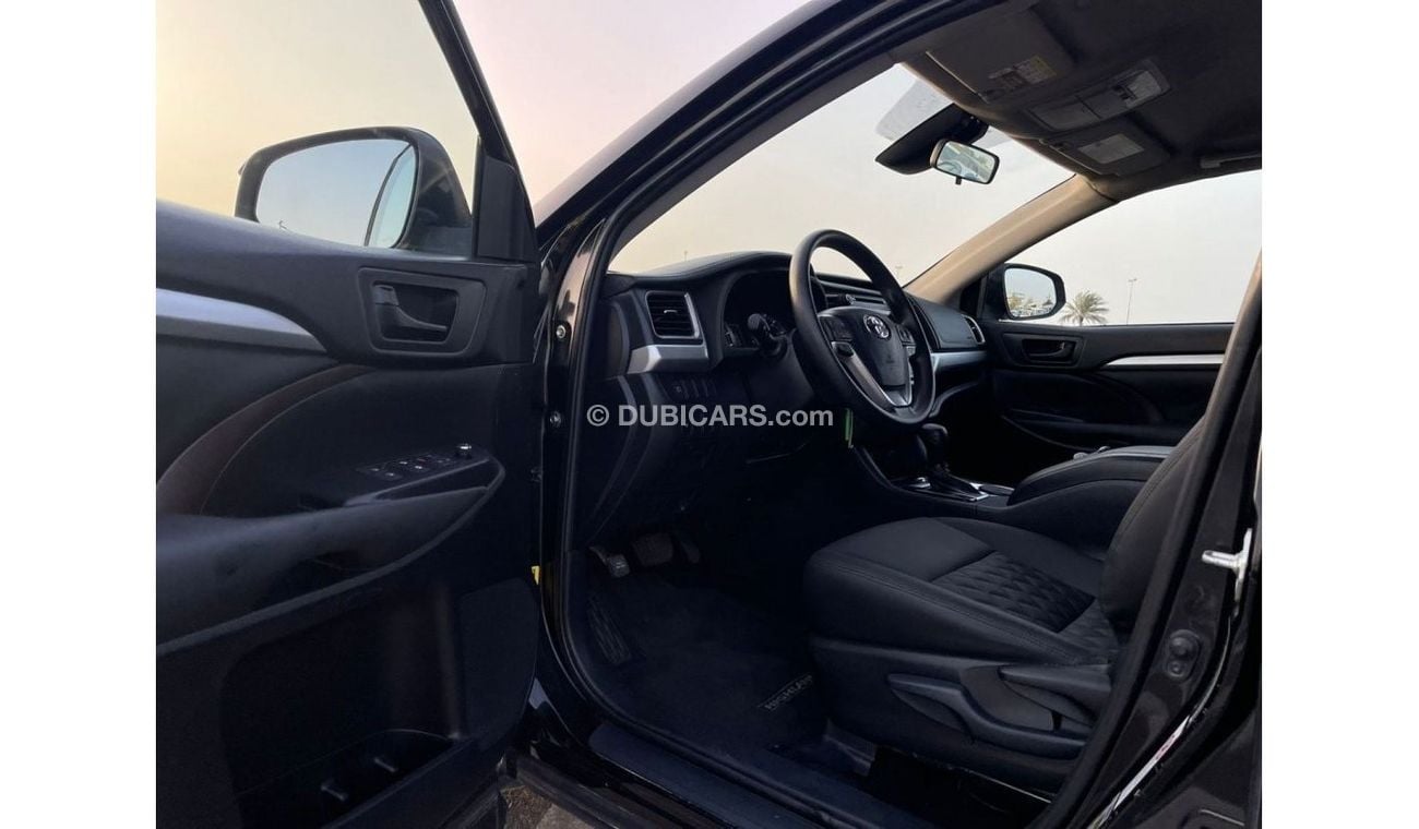 Toyota Highlander *Offer*2019 TOYOTA HIGHLANDER LE 3.5L, 6 Cylinder / EXPORT ONLY