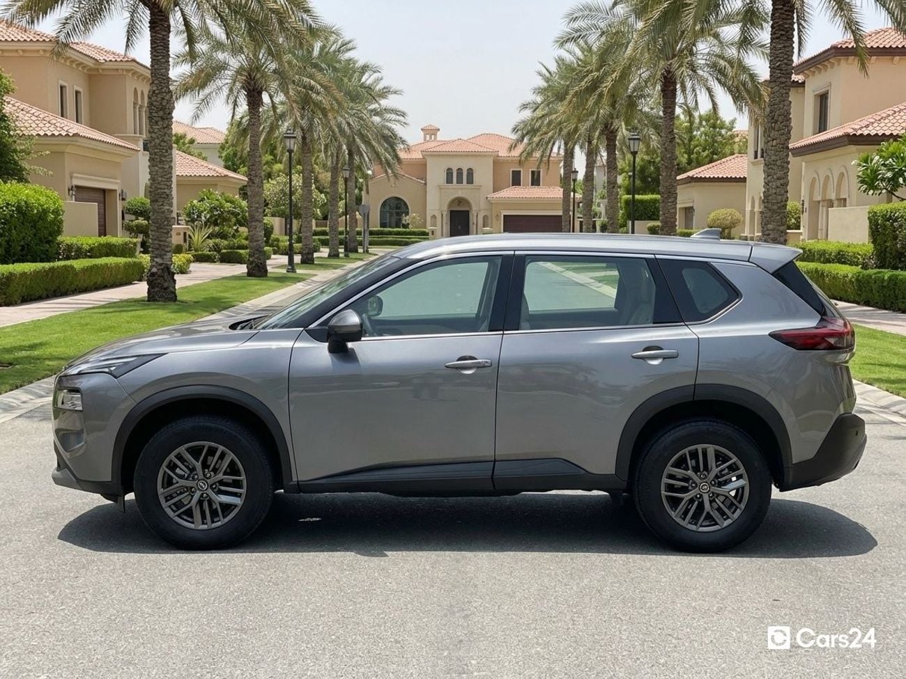 نيسان إكس تريل 2.5L 2025 | 0 DP | 1290/Month | 30 Day Return | Service History