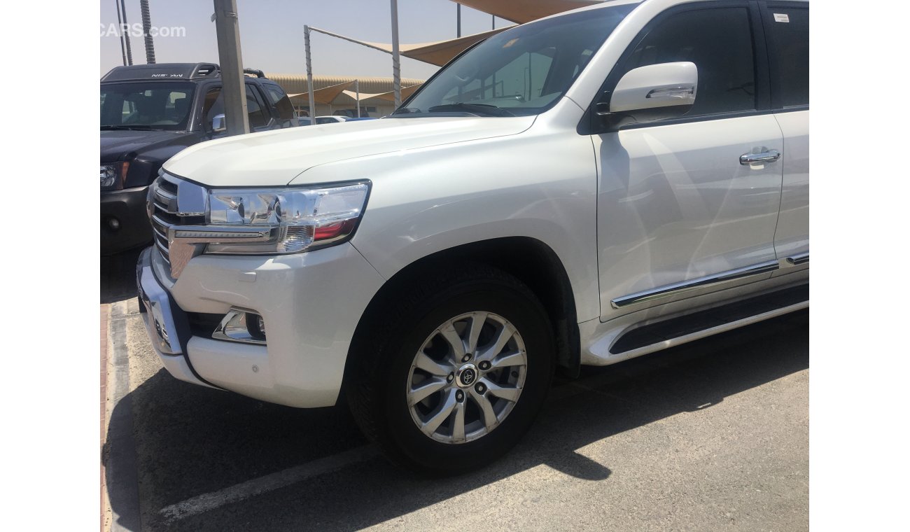 Toyota Land Cruiser we offer : * Car finance services on banks * Extended warranty * Registration / export services